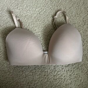 Victoria secret Seamless Nude Bra